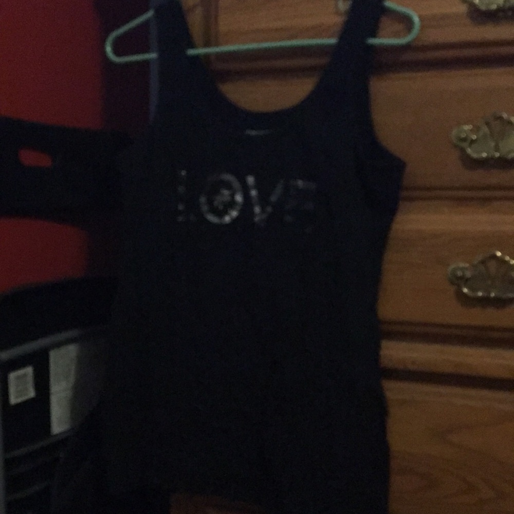 Love tank top